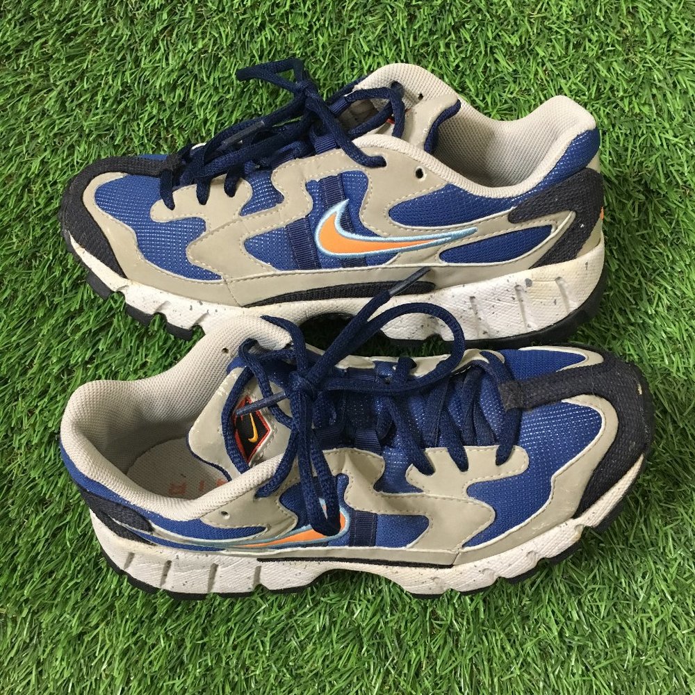 Women's Nike Air Terra Endeavor sz 6.5